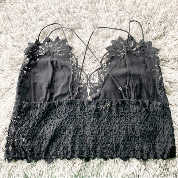 NWT Peach Love Black Crochet Lace Bralette - Picture 4 of 8